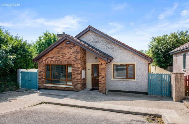 41 Pineridge, Wexford, Clonard, Co. Wexford - Click to view photos