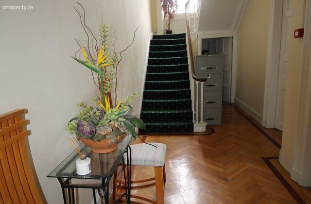 Apartment 1, 35 South Terrace, Ballintemple, Co. Cork - Click to view photos