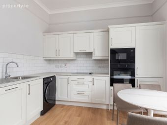 Apartment 3, Camberley House, Churchtown, Dublin 14 - Image 4
