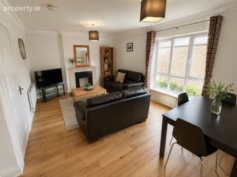 19 Beechdale Court, Dublin 24, Ballycullen, Dublin 24 - Image 3