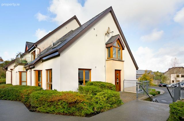 29 Mill Falls, Collooney, Collooney, Co. Sligo - Click to view photos