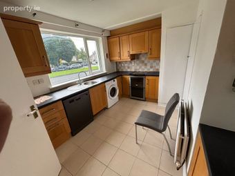St Brigid's Park, Foxrock, Dublin 18 - Image 2