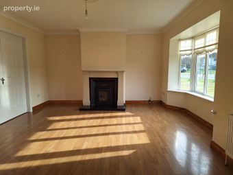 1 Woodville Heath, Woodville Grange, Athlone, Co. Westmeath - Image 2