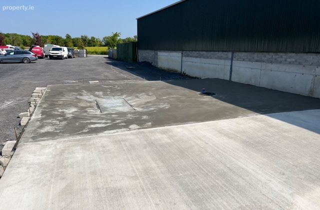 Timi's Motors, Dublin Road, Celbridge, Naas, Co. Kildare, Celbridge, Co. Kildare - Click to view photos