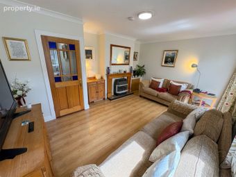 21 Georgian Hamlet, Baldoyle, Dublin 13 - Image 4