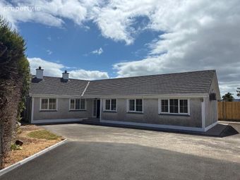 19 Meadowlands, Abbeyside, Dungarvan, Co. Waterford, Dungarvan, Co. Waterford - Image 2