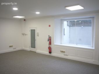 19 Mountjoy Square, Dublin 1 - Image 2