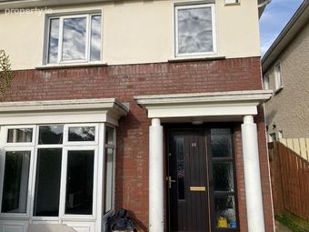 32 Woodstown Heath, Dublin 16, Firhouse, Dublin 24
