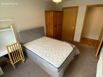 Apt 43, Whatley Hall, Archerswood, D15w996, Clonee, Dublin 15 - Image 2