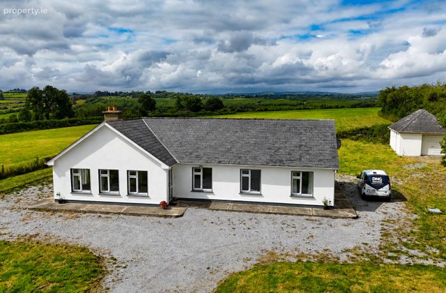 Loumanagh North, Boherbue, Co. Cork, Boherbue, Co. Cork - Click to view photos