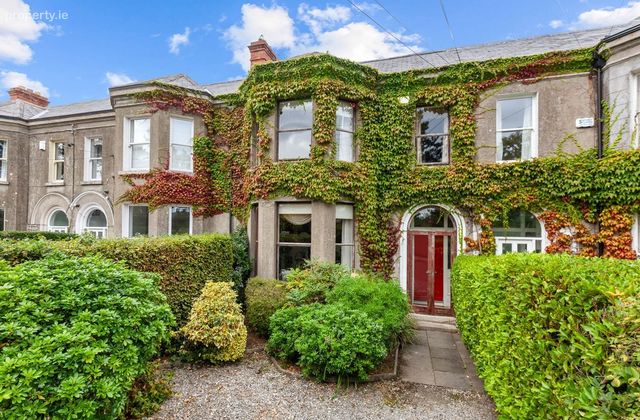 13 Burrow Road, Sutton, Sutton, Dublin 13 - Click to view photos