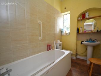 53 Trinity Gardens, Drogheda, Drogheda, Co. Louth - Image 4