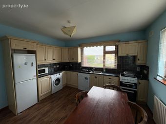 21 Forest View, Abbeytown, Boyle, Co. Roscommon - Image 3