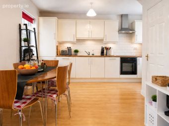 3 Geraldine Mews, Albert Road, Blackrock, Co. Cork - Image 2