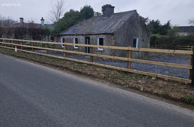 Cottage On C. 0.33 Acre At Carlow Road, Ballylynan, Co. Laois - Click to view photos