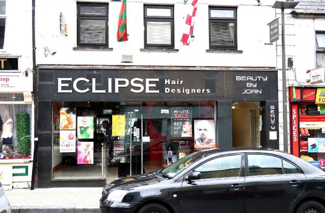 Linenhall Street, Castlebar, Co. Mayo - Click to view photos