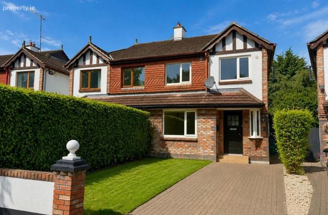 20 Parc Na Silla Rise, Loughlinstown, Co. Dublin - Click to view photos