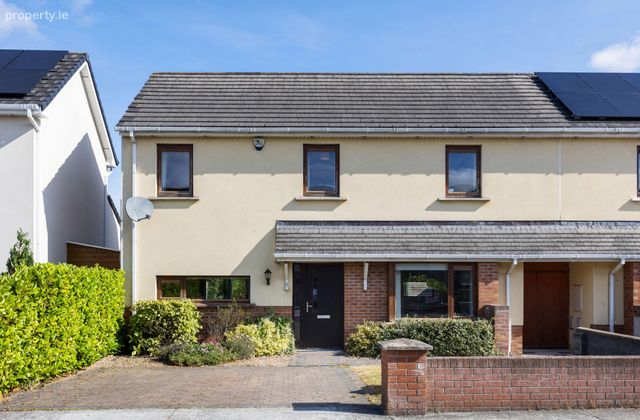 8 Tullyhall Mews, Lucan, Co. Dublin, Lucan, Co. Dublin - Click to view photos