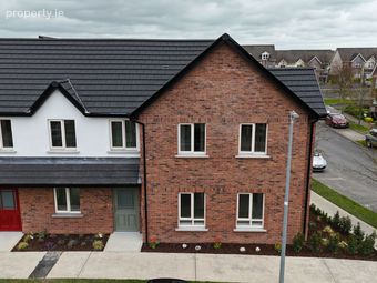 2 Latchford Gardens, Castaheany, Clonee, Dublin 15