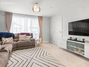 13 Rathborne Mews, Rathborne Park, Royal Canal Park, Dublin 15 - Image 4