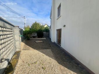South Park, Dublin 18, Foxrock, Dublin 18 - Image 2