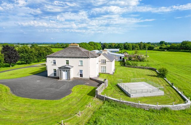 Woodville House Estate, Woodville, Templemore, Co. Tipperary, Templemore, Co. Tipperary - Click to view photos
