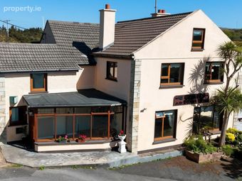 Bunbeg House, Harbour Road, Bunbeg, Co. Donegal - Image 4
