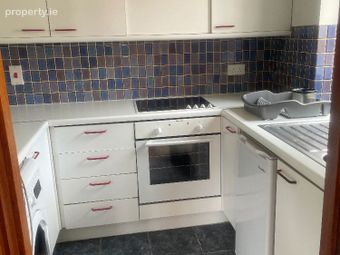 Apartment 32, The Alders, Monkstown Valley, Monkst, Monkstown, Co. Dublin - Image 3