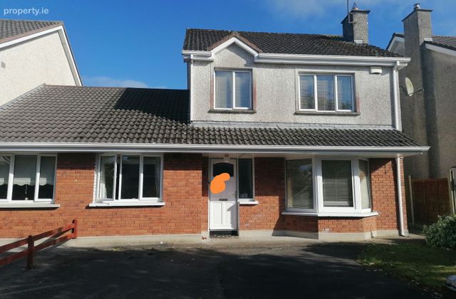 College Hill, Mullingar, Co. Westmeath - Click to view photos