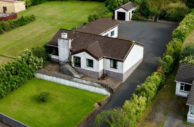 Riverview House, Glenfin Road, Ballybofey, Ballybofey, Co. Donegal - Click to view photos