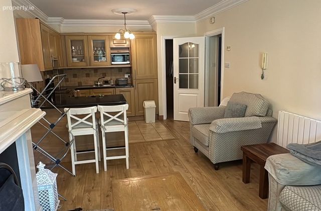 Grand Canal View, Rialto, Dublin 8 - Click to view photos