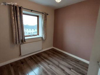 Russell Crescent, Russell Square, Tallaght, Dublin 24 - Image 5