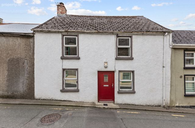 The Red Door, Old Chapel Lane, Tullow, Co. Carlow, Tullow, Co. Carlow - Click to view photos