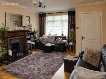 25 Boroimhe Cedars, Swords, Co. Dublin - Image 3