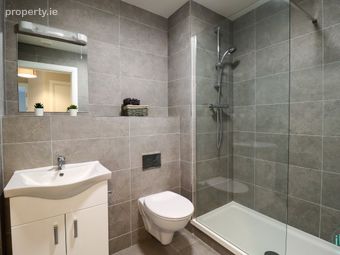 Mayeston Square, Finglas, D11W598, Dublin 11 - Image 4