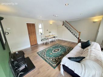 6 Upper Dublin Hill, Cork, Ballyvolane, Co. Cork - Image 3