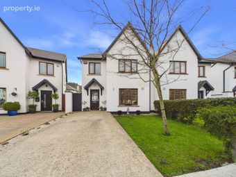 4 Manor Close, Carrick Beg, Carrick-on-Suir, Co. Tipperary