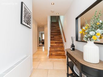 6 Longwood, Wynnsward Park, Clonskeagh, Dublin 14 - Image 2