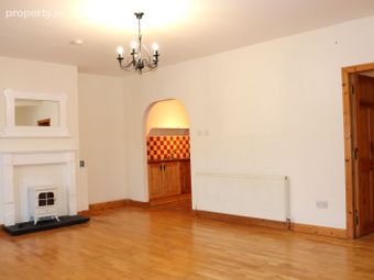 3 Ballycasey Court Mews, Ballycasey Court, Shannon, Co. Clare - Image 2