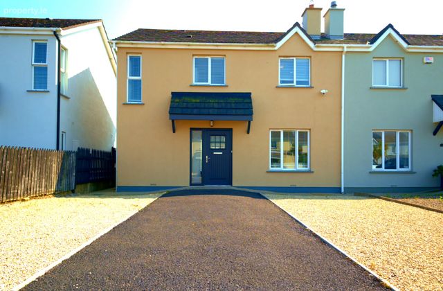11 Rosetown Village, Rosslare Strand, Rosslare, Co Wexford, Rosslare Strand, Co. Wexford - Click to view photos