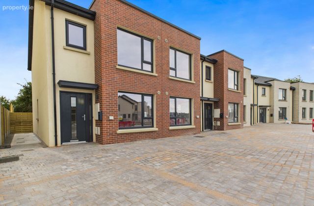 The Caoimhe, Portarlington, Co. Laois - Click to view photos