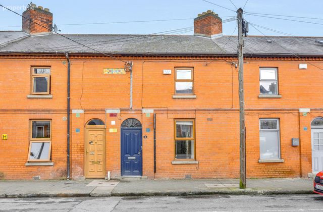 11 Liffey Terrace, Chapelizod, Dublin 20, Co. Dublin, Chapelizod, Dublin 20 - Click to view photos