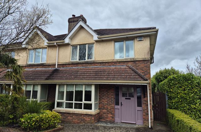 6 Bramble Wood, Dunaree Lane, Kingscourt, Co. Cavan - Click to view photos