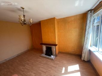 281 Connolly Road, Ballyphehane, Ballyphehane, Co. Cork - Image 2