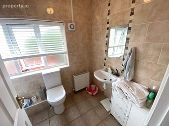 Dromcarra Avenue, Tallaght, Dublin 24 (double Room), Tallaght, Dublin 24 - Image 5