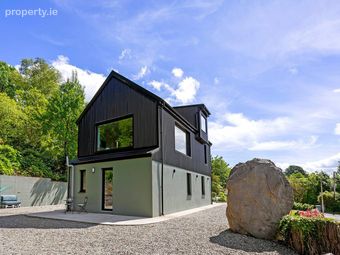Shrone Hill View, Reenmeen East, Glengarriff, Co Cork, Glengarriff, Co. Cork - Image 3