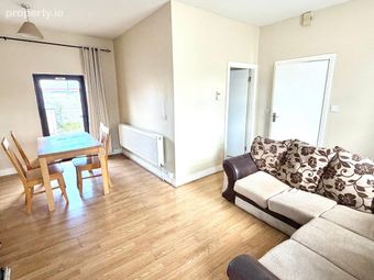 3 Springfield Terrace, Castlebar, Castlebar, Co. Mayo - Image 4