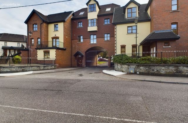 Rochelle Court, Old Blackrock Road, Cork, Ballinlough, Co. Cork - Click to view photos