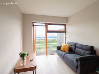 Apartment 13, Killeen Hall, Park West, Dublin 12 - Image 5