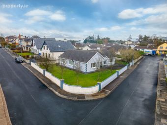 17 Garryduff Drive, Pound Road, Castlebar, Co. Mayo - Image 2